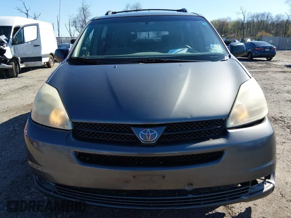 ✅ 2005 Toyota Sienna LE • VIN: 5TDZA23C35S385774 • Lot: 44799134. Wystawiony na IAAI z przebiegiem 277 426 mil. Bezpłatny archiwum sprzedaży aukcyjnych z USA i szczegółowy raport historii pojazdu na DreamBid. Zdjęcie 6.