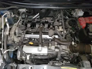 ✅ 2023 Nissan Versa S • VIN: 3N1CN8DVXPL853671 • Lot: 90139075. Wystawiony na Copart z przebiegiem 4 230 mil. Bezpłatny archiwum sprzedaży aukcyjnych z USA i szczegółowy raport historii pojazdu na DreamBid. Zdjęcie 13.