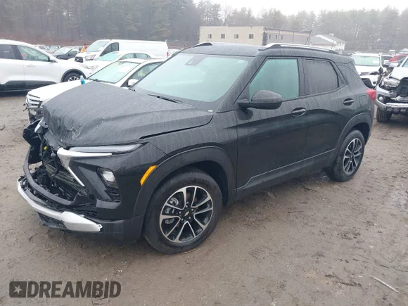 ✅ 2025 Chevrolet TrailBlazer LT • VIN: KL79MPSL0SB211800 • Лот: 44786923. Опубліковано раніше на IAAI з пробігом 10 733 миль. Безкоштовний доступ до архіву аукціонних продажів зі США та докладний звіт про історію автомобіля на DreamBid. Зображення 2.