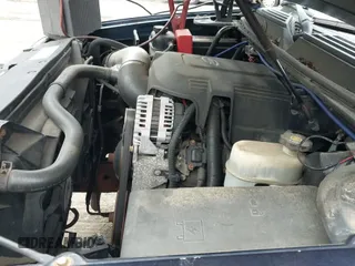 ✅ 2007 GMC Yukon SLE • VIN: 1GKFK13087R116045 • Lot: 42894000. Wystawiony na IAAI z przebiegiem 181 953 mil. Bezpłatny archiwum sprzedaży aukcyjnych z USA i szczegółowy raport historii pojazdu na DreamBid. Zdjęcie 12.