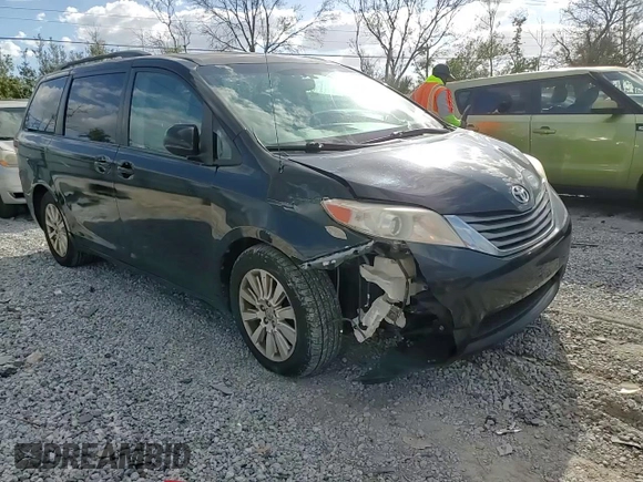 ✅ 2013 Toyota Sienna XLE • VIN: 5TDDK3DC2DS070443 • Lot: 77883605. Wystawiony na Copart z przebiegiem 159 480 mil. Bezpłatny archiwum sprzedaży aukcyjnych z USA i szczegółowy raport historii pojazdu na DreamBid. Zdjęcie 14.