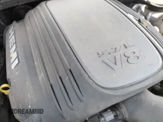 ✅ 2020 Chrysler 300 S • VIN: 2C3CCABT5LH175513 • Лот: 61619715. Опубликован ранее на Copart с пробегом 110 161 миль. Бесплатный доступ к архиву аукционных продаж из США и подробный отчёт об истории автомобиля на DreamBid. Изображение 15.