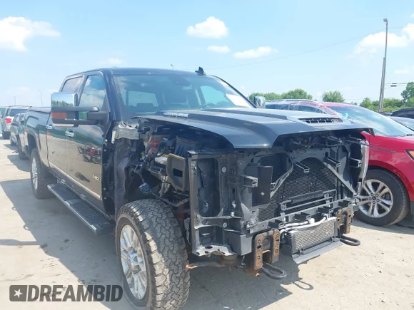 ✅ 2019 GMC Sierra 2500HD Denali • VIN: 1GT12SEY3KF141136 • Лот: 42893616. Опубликован ранее на IAAI с пробегом 129 282 миль. Бесплатный доступ к архиву аукционных продаж из США и подробный отчёт об истории автомобиля на DreamBid. Изображение 1.
