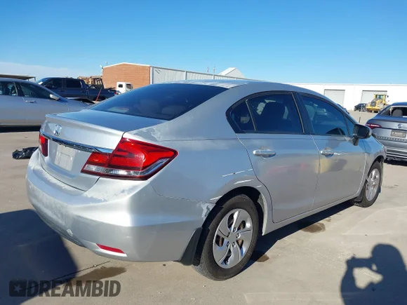 ✅ 2014 Honda Civic LX • VIN: 2HGFB2F51EH501454 • Лот: 43806738. Опубліковано раніше на IAAI з пробігом 156 714 миль. Безкоштовний доступ до архіву аукціонних продажів зі США та докладний звіт про історію автомобіля на DreamBid. Зображення 4.