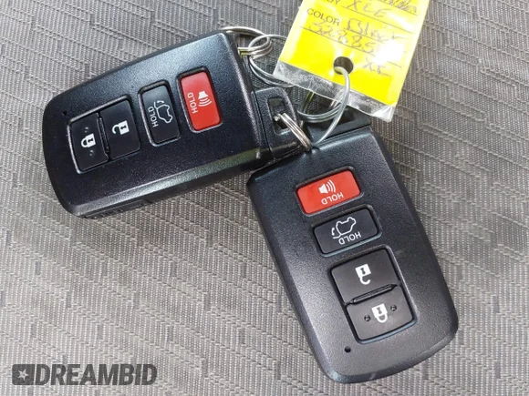 ✅ 2018 Toyota Highlander XLE • VIN: 5TDKZRFH3JS528856 • Lot: 45480173. Wystawiony na IAAI z przebiegiem 55 117 mil. Bezpłatny archiwum sprzedaży aukcyjnych z USA i szczegółowy raport historii pojazdu na DreamBid. Zdjęcie 11.