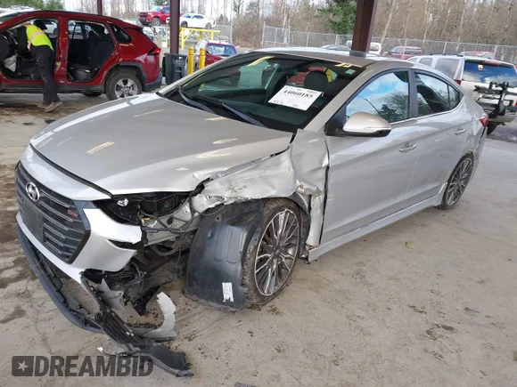 ✅ 2018 Hyundai Elantra Sport • VIN: KMHD04LB9JU589187 • Лот: 44060185. Опубликован ранее на IAAI с пробегом 42 116 миль. Бесплатный доступ к архиву аукционных продаж из США и подробный отчёт об истории автомобиля на DreamBid. Изображение 2.