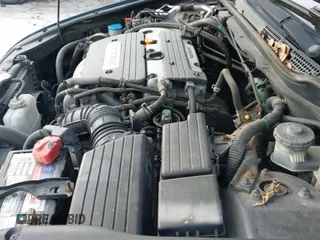 ✅ 2007 Honda Accord VP • VIN: 1HGCM55127A019669 • Lot: 41381981. Wystawiony na IAAI z przebiegiem 174 245 mil. Bezpłatny archiwum sprzedaży aukcyjnych z USA i szczegółowy raport historii pojazdu na DreamBid. Zdjęcie 19.