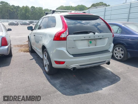 ✅ 2012 Volvo XC60 3.0L • VIN: YV4902DZXC2298381 • Lot: 43036597. Wystawiony na IAAI z przebiegiem 150 193 mil. Bezpłatny archiwum sprzedaży aukcyjnych z USA i szczegółowy raport historii pojazdu na DreamBid. Zdjęcie 3.