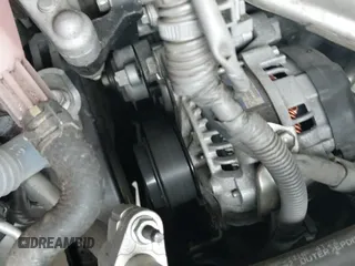 ✅ 2016 Toyota RAV4 XLE • VIN: JTMWFREV5GJ097668 • Lot: 43535066. Listed on IAAI with 131,307 mi. Free auction sales archive from the USA and detailed vehicle history report at DreamBid. Image 20.