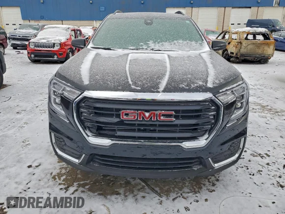 ✅ 2023 GMC Terrain SLE • VIN: 3GKALMEG8PL136211 • Лот: 96105275. Опубліковано раніше на Copart з пробігом 13 356 миль. Безкоштовний доступ до архіву аукціонних продажів зі США та докладний звіт про історію автомобіля на DreamBid. Зображення 5.