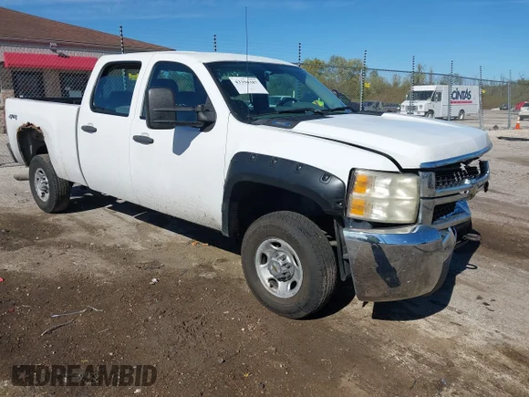 ✅ 2009 Chevrolet Silverado 2500HD Work Truck • VIN: 1GCHK43K89F173390 • Lot: 43394387. Wystawiony na IAAI z przebiegiem 176 188 mil. Bezpłatny archiwum sprzedaży aukcyjnych z USA i szczegółowy raport historii pojazdu na DreamBid. Zdjęcie 1.