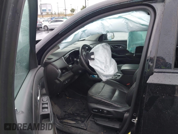 ✅ 2019 Chevrolet Traverse Premier • VIN: 1GNERKKW3KJ118444 • Lot: 44371439. Wystawiony na IAAI z przebiegiem 100 581 mil. Bezpłatny archiwum sprzedaży aukcyjnych z USA i szczegółowy raport historii pojazdu na DreamBid. Zdjęcie 5.