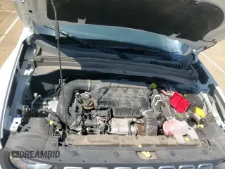 ✅ 2023 Jeep Renegade Latitude • VIN: ZACNJDB15PPP66789 • Lot: 71923475. Wystawiony na Copart z przebiegiem 32 267 mil. Bezpłatny archiwum sprzedaży aukcyjnych z USA i szczegółowy raport historii pojazdu na DreamBid. Zdjęcie 14.