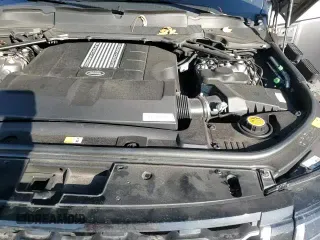 ✅ 2019 Land Rover Range Rover Autobiography • VIN: SALGV2RE9KA543251 • Lot: 90881105. Listed on Copart with 48,462 mi. Free auction sales archive from the USA and detailed vehicle history report at DreamBid. Image 14.