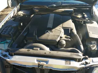 ✅ 2000 Mercedes-Benz SL 500 • VIN: WDBFA68F2YF190510 • Лот: 43758670. Опубликован ранее на IAAI с пробегом 194 587 миль. Бесплатный доступ к архиву аукционных продаж из США и подробный отчёт об истории автомобиля на DreamBid. Изображение 13.