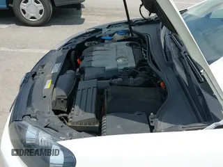 ✅ 2013 Volkswagen Jetta TDI w/Sunroof & Nav • VIN: 3VWPL7AJ3DM685584 • Lot: 42650713. Wystawiony na IAAI z przebiegiem 98 377 mil. Bezpłatny archiwum sprzedaży aukcyjnych z USA i szczegółowy raport historii pojazdu na DreamBid. Zdjęcie 14.