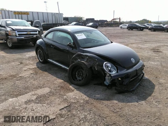 ✅ 2018 Volkswagen Beetle S • VIN: 3VWFD7ATXJM705321 • Лот: 40118047. Опубликован ранее на IAAI с пробегом Не указан. Бесплатный доступ к архиву аукционных продаж из США и подробный отчёт об истории автомобиля на DreamBid. Изображение 1.