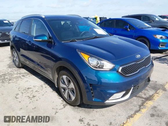 ✅ 2019 Kia Niro Touring • VIN: KNDCE3LC2K5233969 • Лот: 45479589. Опубліковано раніше на IAAI з пробігом 95 475 миль. Безкоштовний доступ до архіву аукціонних продажів зі США та докладний звіт про історію автомобіля на DreamBid. Зображення 1.