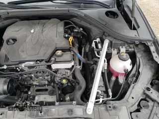 ✅ 2022 Genesis GV70 2.5T • VIN: KMUMADTB7NU070417 • Lot: 89463945. Wystawiony na Copart z przebiegiem 10 977 mil. Bezpłatny archiwum sprzedaży aukcyjnych z USA i szczegółowy raport historii pojazdu na DreamBid. Zdjęcie 15.