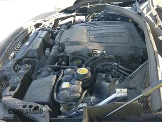 ✅ 2017 Jaguar F-Pace S • VIN: SADCM2BV8HA899691 • Лот: 43511616. Опубликован ранее на IAAI с пробегом 123 616 миль. Бесплатный доступ к архиву аукционных продаж из США и подробный отчёт об истории автомобиля на DreamBid. Изображение 19.