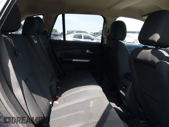 ✅ 2013 Ford Edge SE • VIN: 2FMDK3GC5DBB09471 • Lot: 45271483. Wystawiony na IAAI z przebiegiem 160 719 mil. Bezpłatny archiwum sprzedaży aukcyjnych z USA i szczegółowy raport historii pojazdu na DreamBid. Zdjęcie 8.
