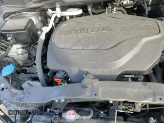 ✅ 2025 Honda Odyssey Touring • VIN: 5FNRL6H81SB002453 • Lot: 91231525. Listed on Copart with 14,897 mi. Free auction sales archive from the USA and detailed vehicle history report at DreamBid. Image 14.