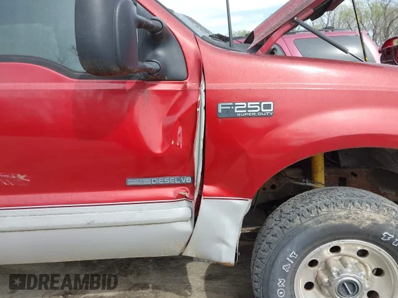 ✅ 2001 Ford F-250 XL • VIN: 1FTNW21F21EA06650 • Lot: 41910547. Wystawiony na IAAI z przebiegiem 320 000 mil. Bezpłatny archiwum sprzedaży aukcyjnych z USA i szczegółowy raport historii pojazdu na DreamBid. Zdjęcie 6.