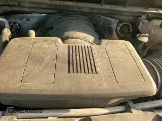 ✅ 2020 Chevrolet Silverado 1500 Custom • VIN: 1GCPWBEF8LZ146183 • Lot: 69061235. Wystawiony na Copart z przebiegiem 86 390 mil. Bezpłatny archiwum sprzedaży aukcyjnych z USA i szczegółowy raport historii pojazdu na DreamBid. Zdjęcie 15.