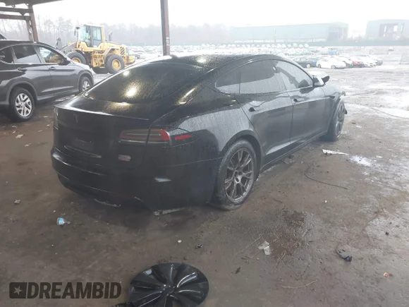 ✅ 2022 Tesla Model S Plaid • VIN: 5YJSA1E64NF477855 • Lot: 41470591. Listed on IAAI with Not provided. Free auction sales archive from the USA and detailed vehicle history report at DreamBid. Image 4.