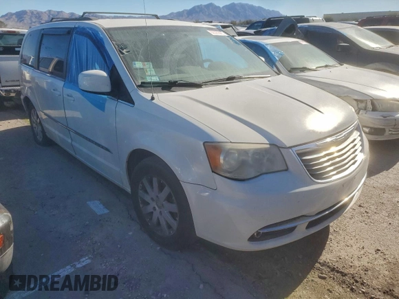 ✅ 2012 Chrysler Town & Country Touring • VIN: 2C4RC1BG2CR376241 • Lot: 92320385. Wystawiony na Copart z przebiegiem 227 330 mil. Bezpłatny archiwum sprzedaży aukcyjnych z USA i szczegółowy raport historii pojazdu na DreamBid. Zdjęcie 4.