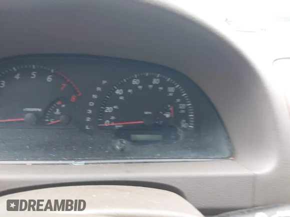 ✅ 2004 Toyota Camry LE • VIN: 4T1BF30K74U076917 • Лот: 45549802. Опубликован ранее на IAAI с пробегом 180 475 миль. Бесплатный доступ к архиву аукционных продаж из США и подробный отчёт об истории автомобиля на DreamBid. Изображение 7.