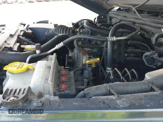 ✅ 2007 Jeep Wrangler Unlimited X • VIN: 1J4GA39137L193949 • Lot: 43611224. Wystawiony na IAAI z przebiegiem 186 768 mil. Bezpłatny archiwum sprzedaży aukcyjnych z USA i szczegółowy raport historii pojazdu na DreamBid. Zdjęcie 19.