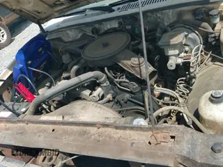 ✅ 1985 Chevrolet S-10 • VIN: 1GCCS14B6F2250039 • Лот: 41926232. Опубликован ранее на IAAI с пробегом 336 925 миль. Бесплатный доступ к архиву аукционных продаж из США и подробный отчёт об истории автомобиля на DreamBid. Изображение 17.