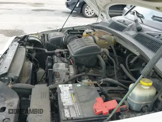 ✅ 2002 Jeep Liberty Limited • VIN: 1J4GL58K82W156869 • Lot: 43157052. Wystawiony na IAAI z przebiegiem 136 378 mil. Bezpłatny archiwum sprzedaży aukcyjnych z USA i szczegółowy raport historii pojazdu na DreamBid. Zdjęcie 13.