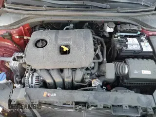 ✅ 2019 Hyundai Elantra SE • VIN: KMHD74LF7KU840952 • Lot: 90800725. Listed on Copart with 43,435 mi. Free auction sales archive from the USA and detailed vehicle history report at DreamBid. Image 13.