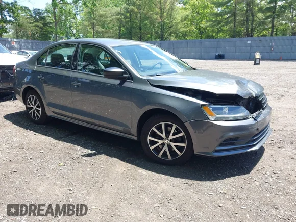 ✅ 2016 Volkswagen Jetta SE • VIN: 3VWD67AJ3GM255746 • Lot: 45233462. Listed on IAAI with 139,264 mi. Free auction sales archive from the USA and detailed vehicle history report at DreamBid. Image 1.