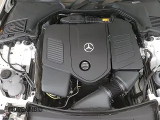 ✅ 2025 Mercedes-Benz C 300 • VIN: W1KAF4GB5SR241509 • Lot: 67752765. Listed on Copart with 1,761 mi. Free auction sales archive from the USA and detailed vehicle history report at DreamBid. Image 15.