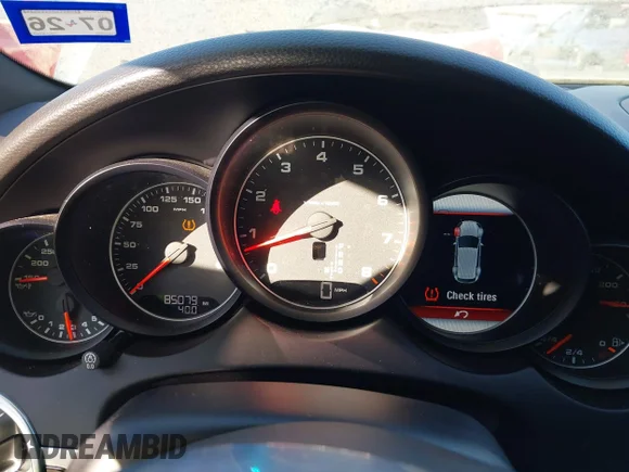 ✅ 2017 Porsche Cayenne • VIN: WP1AA2A26HKA83493 • Лот: 43485893. Опубліковано раніше на IAAI з пробігом 85 079 миль. Безкоштовний доступ до архіву аукціонних продажів зі США та докладний звіт про історію автомобіля на DreamBid. Зображення 7.