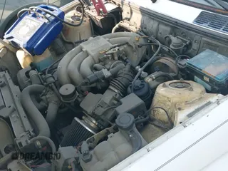 ✅ 1988 BMW 3 Series • VIN: WBABB130XJ8272432 • Lot: 42906041. Listed on IAAI with 152,815 mi. Free auction sales archive from the USA and detailed vehicle history report at DreamBid. Image 12.