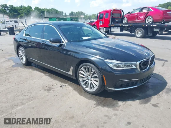 ✅ 2019 BMW 7 Series 750i • VIN: WBA7F0C58KGM24585 • Лот: 42557581. Опубликован ранее на IAAI с пробегом 29 542 миль. Бесплатный доступ к архиву аукционных продаж из США и подробный отчёт об истории автомобиля на DreamBid. Изображение 1.