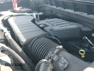 ✅ 2022 Chevrolet Silverado 1500 Custom • VIN: 1GCRABEK7NZ518314 • Lot: 43556709. Wystawiony na IAAI z przebiegiem 36 164 mil. Bezpłatny archiwum sprzedaży aukcyjnych z USA i szczegółowy raport historii pojazdu na DreamBid. Zdjęcie 19.