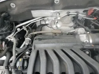 ✅ 2019 Volkswagen Atlas SE • VIN: 1V2UR2CA4KC556514 • Лот: 81271785. Опубликован ранее на Copart с пробегом 88 307 миль. Бесплатный доступ к архиву аукционных продаж из США и подробный отчёт об истории автомобиля на DreamBid. Изображение 17.