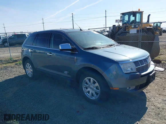 ✅ 2010 Lincoln MKX • VIN: 2LMDJ6JC2ABJ29254 • Lot: 42056212. Listed on IAAI with 98,195 mi. Free auction sales archive from the USA and detailed vehicle history report at DreamBid. Image 1.