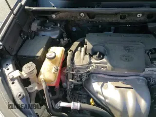 ✅ 2017 Toyota RAV4 Limited • VIN: JTMYFREV6HD107813 • Lot: 89902155. Wystawiony na Copart z przebiegiem 100 108 mil. Bezpłatny archiwum sprzedaży aukcyjnych z USA i szczegółowy raport historii pojazdu na DreamBid. Zdjęcie 15.