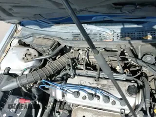 ✅ 2002 Honda Accord LX • VIN: 1HGCG314X2A032383 • Lot: 42087789. Listed on IAAI with 180,118 mi. Free auction sales archive from the USA and detailed vehicle history report at DreamBid. Image 12.