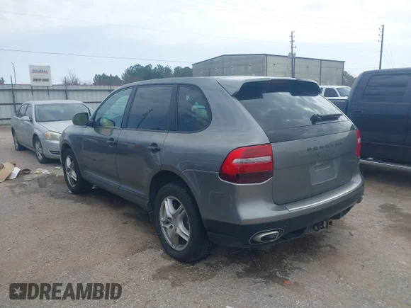 ✅ 2010 Porsche Cayenne • VIN: WP1AA2AP4ALA11946 • Лот: 41541830. Опубликован ранее на IAAI с пробегом 229 331 миль. Бесплатный доступ к архиву аукционных продаж из США и подробный отчёт об истории автомобиля на DreamBid. Изображение 3.