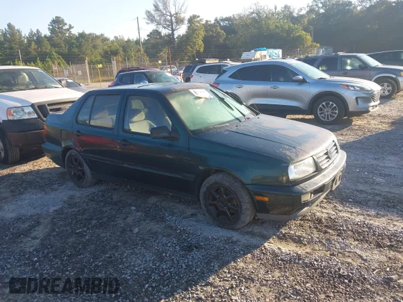 ✅ 1999 Volkswagen Jetta GL • VIN: 3VWRA81H7XM230551 • Лот: 43134020. Опубликован ранее на IAAI с пробегом 209 469 миль. Бесплатный доступ к архиву аукционных продаж из США и подробный отчёт об истории автомобиля на DreamBid. Изображение 1.