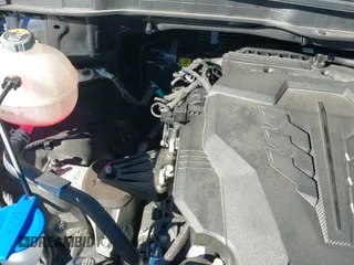 ✅ 2023 Kia Carnival LX • VIN: KNDNB4H32P6281621 • Лот: 43507139. Опубликован ранее на IAAI с пробегом 43 612 миль. Бесплатный доступ к архиву аукционных продаж из США и подробный отчёт об истории автомобиля на DreamBid. Изображение 21.