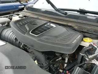 ✅ 2024 Jeep Grand Wagoneer • VIN: 1C4SJSEP3RS109884 • Lot: 42603585. Wystawiony na IAAI z przebiegiem 43 344 mil. Bezpłatny archiwum sprzedaży aukcyjnych z USA i szczegółowy raport historii pojazdu na DreamBid. Zdjęcie 19.