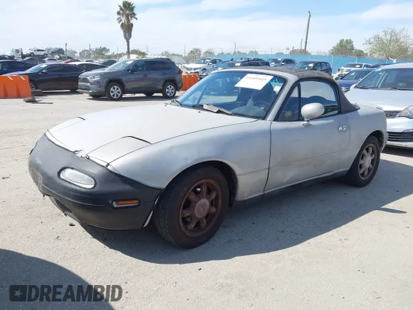✅ 1991 Mazda MX-5 Miata Special Edition • VIN: JM1NA3517M1219303 • Лот: 41689545. Опубліковано раніше на IAAI з пробігом 191 105 миль. Безкоштовний доступ до архіву аукціонних продажів зі США та докладний звіт про історію автомобіля на DreamBid. Зображення 2.